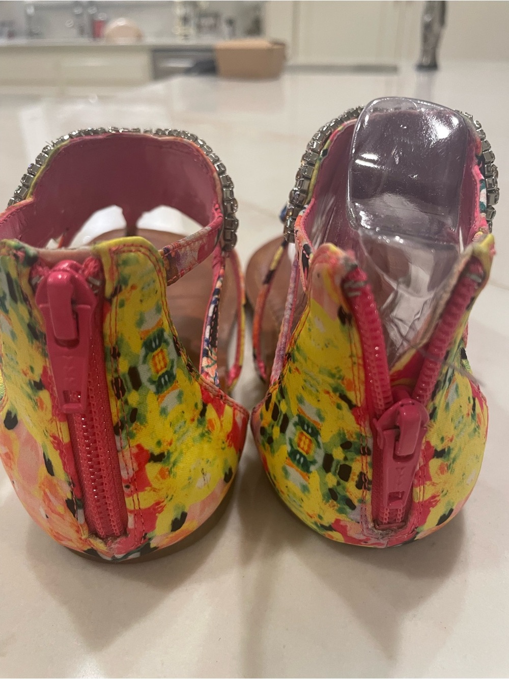Gianni Bini Bejeweled Pink T-Strap Women's Sandals - Picture 6 of 9